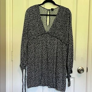 Wild Fable Black and White Floral Long Sleeve Dress